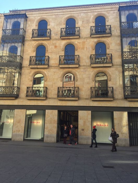 Edificio calle toro en Salamanca