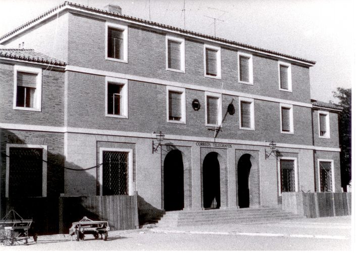 Recalce del edificio de correos en Zamora